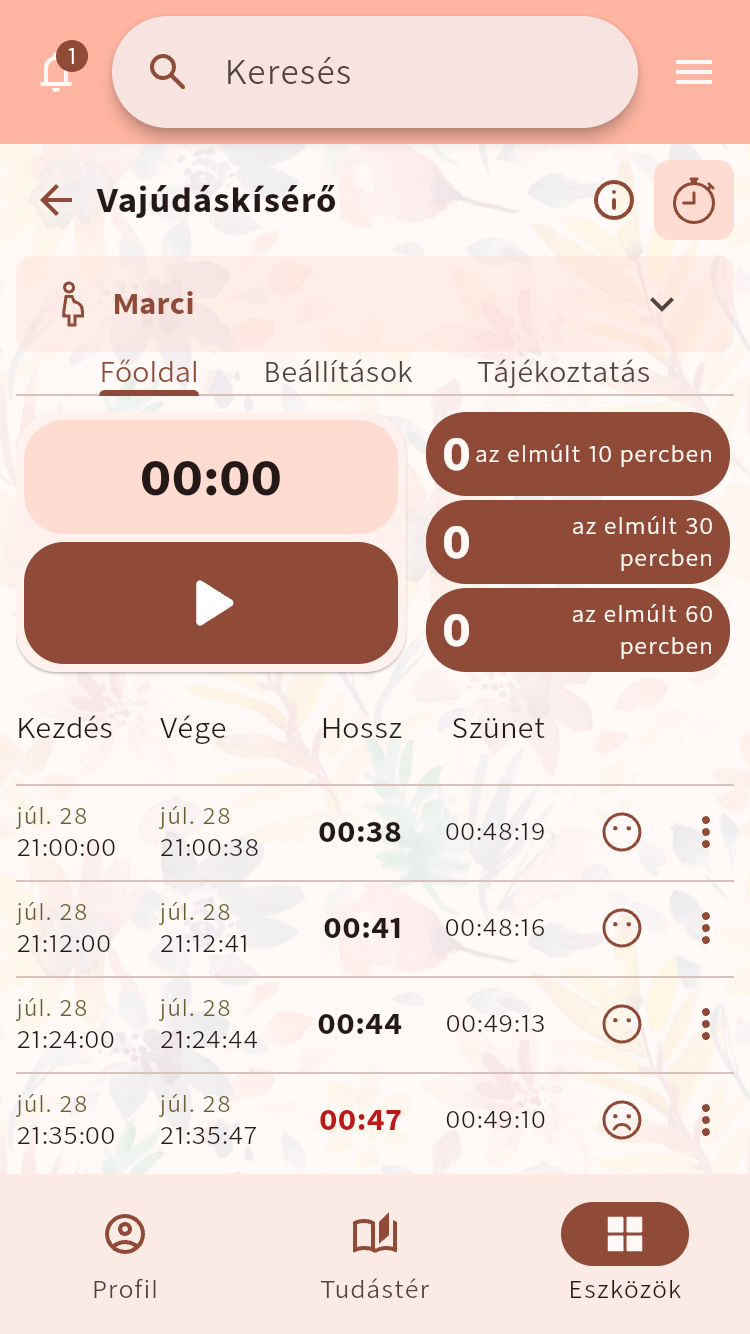 Vajúdáskísérő fájásidőzítővel és a korábbi mérések listájával⁠.